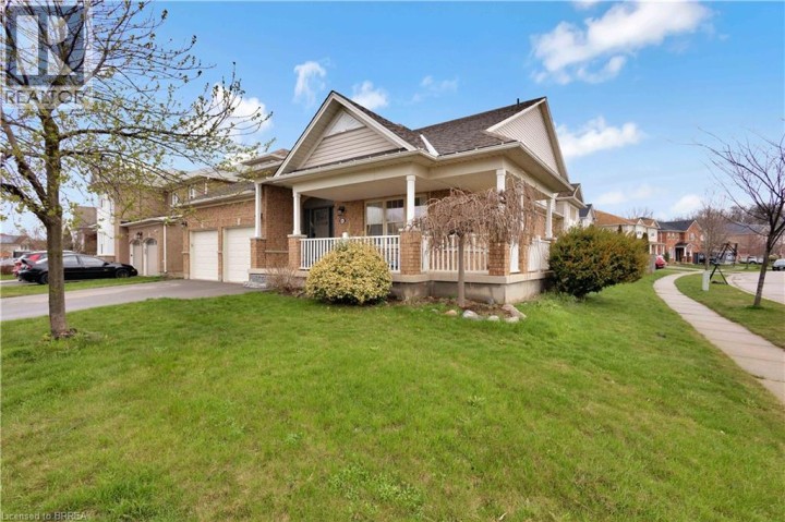 Photo 3 at 85 Hunter Way, Empire, Brantford