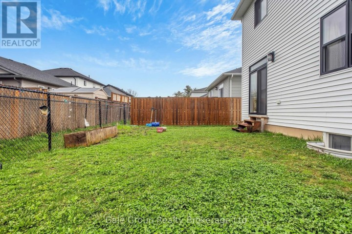 Photo 32 at 48 Cash Crescent, Ingersoll - South, Ingersoll