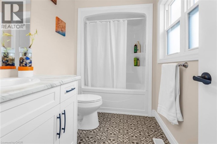 Photo 22 at 48 Cash Crescent, Ingersoll - North, Ingersoll
