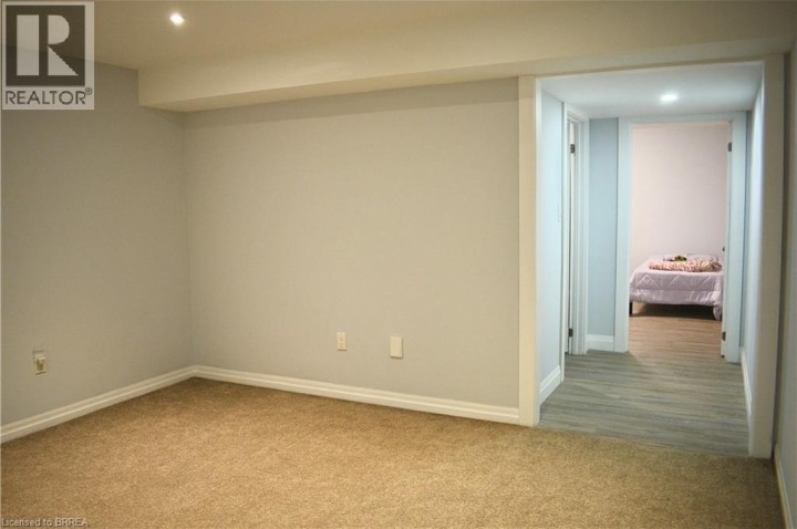 Photo 16 at 9 - 1 Chamberlain Avenue, Ingersoll - South, Ingersoll