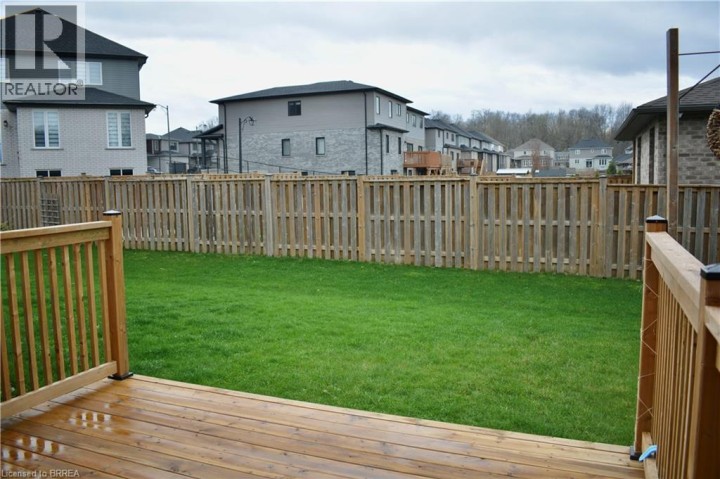 Photo 20 at 9 - 1 Chamberlain Avenue, Ingersoll - South, Ingersoll