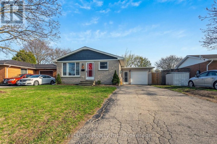 Photo 2 at 47 Van Norman Drive, Tillsonburg