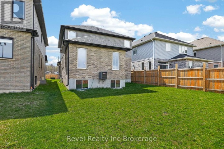 Photo 43 at 32 Sutherland Crescent, Ingersoll - South, Ingersoll