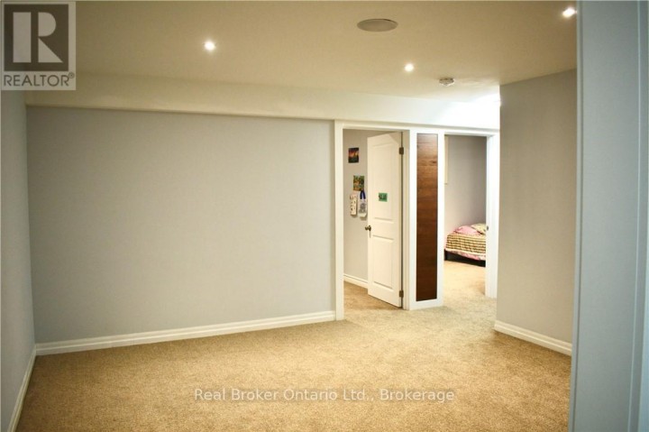 Photo 15 at 9 - 1 Chamberlain Avenue, Ingersoll - South, Ingersoll