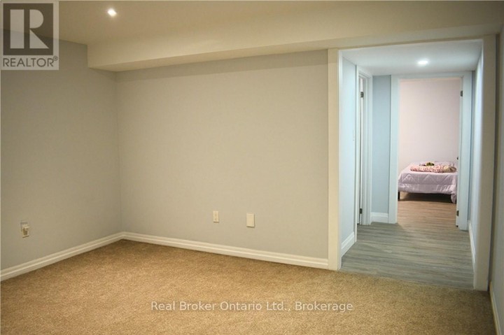 Photo 16 at 9 - 1 Chamberlain Avenue, Ingersoll - South, Ingersoll