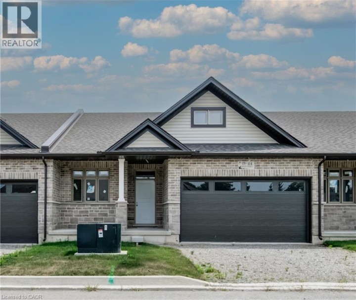 Photo 1 at 19 - 44 E Main Street, Innerkip, Woodstock