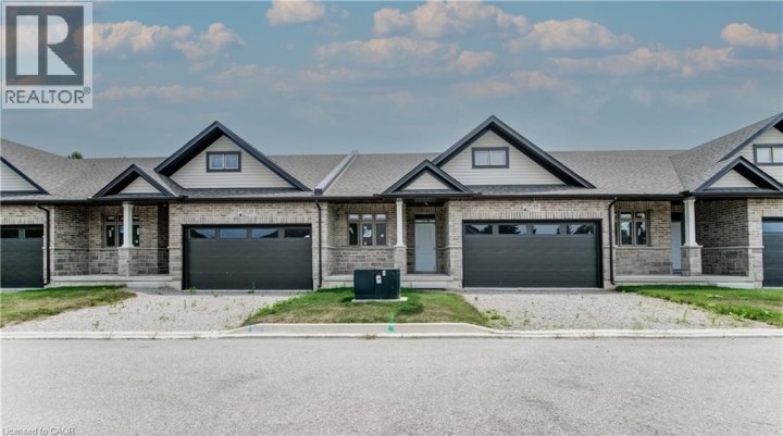 Photo 3 at 19 - 44 E Main Street, Innerkip, Woodstock