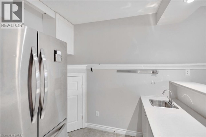 Photo 23 at 44 Trillium Way, Brier Park, Brantford