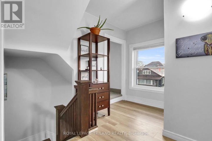Photo 17 at 86 Kains Street, St. Thomas