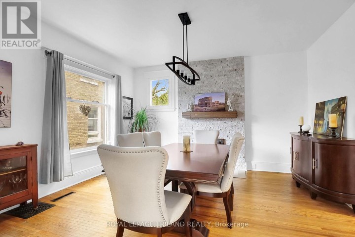 Photo 8 at 86 Kains Street, St. Thomas