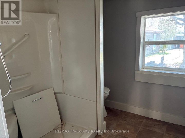 Photo 15 at 6 Bidwell Street, Tillsonburg