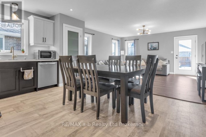 Photo 16 at 242 Wilson Avenue, Tillsonburg