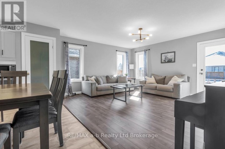 Photo 18 at 242 Wilson Avenue, Tillsonburg