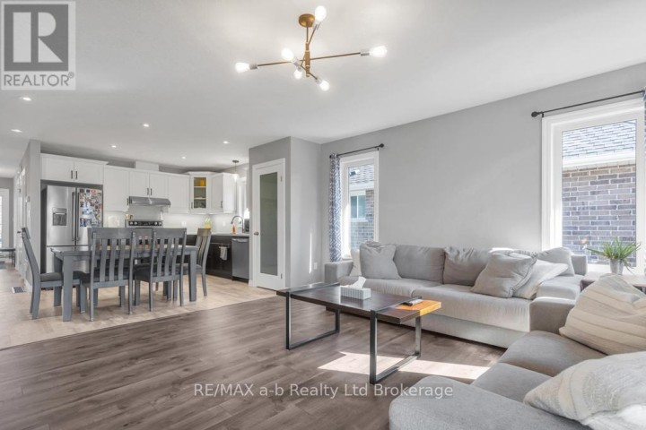 Photo 19 at 242 Wilson Avenue, Tillsonburg