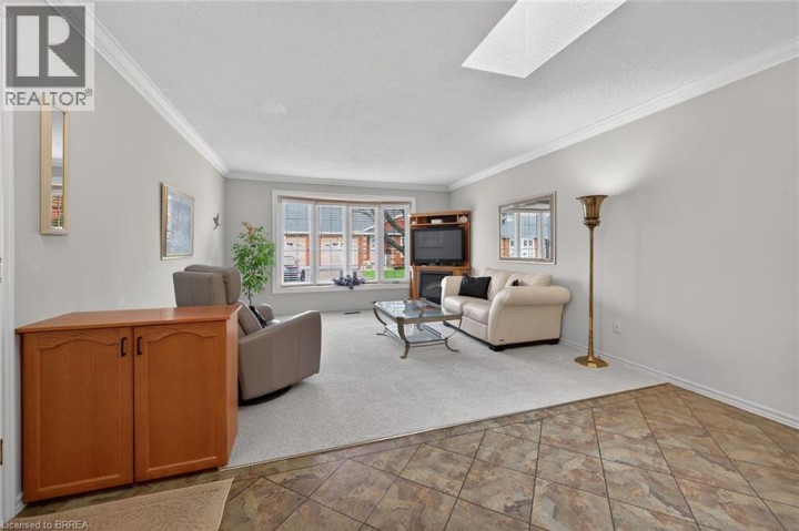 Photo 10 at 44 - 570 West Street, Grand Woodlands, Brantford