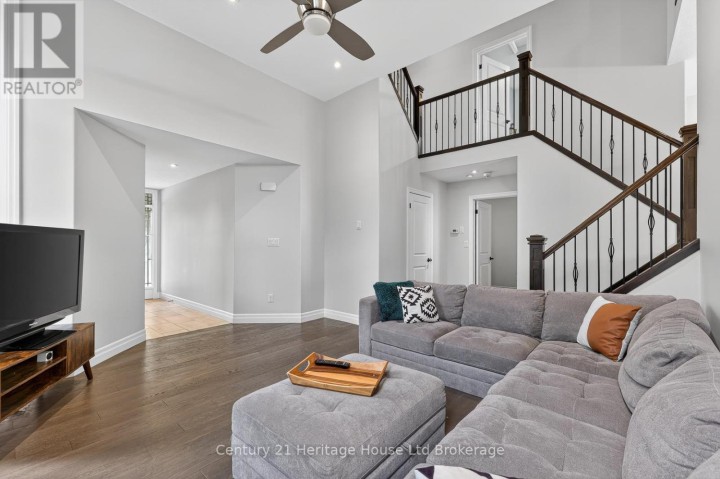 Photo 12 at 81 Graydon Drive, Mount Elgin, South-West Oxford