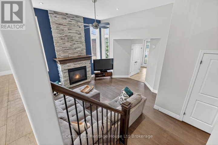 Photo 14 at 81 Graydon Drive, Mount Elgin, South-West Oxford