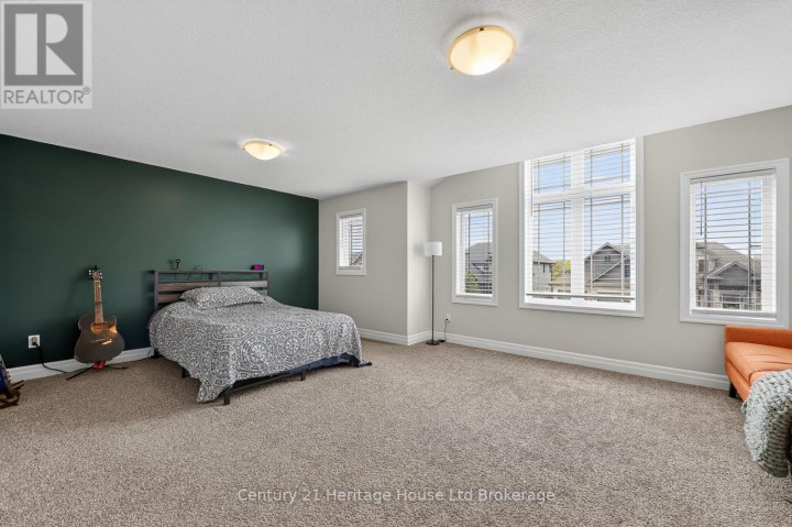 Photo 23 at 81 Graydon Drive, Mount Elgin, South-West Oxford