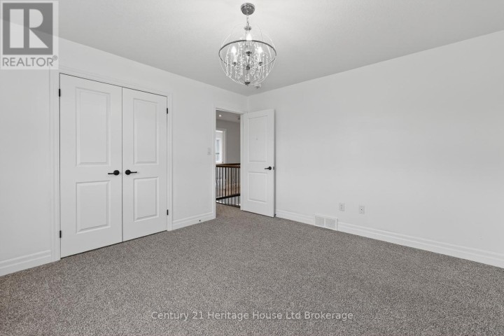 Photo 35 at 81 Graydon Drive, Mount Elgin, South-West Oxford
