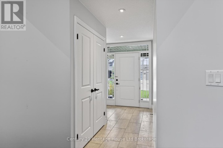 Photo 7 at 81 Graydon Drive, Mount Elgin, South-West Oxford