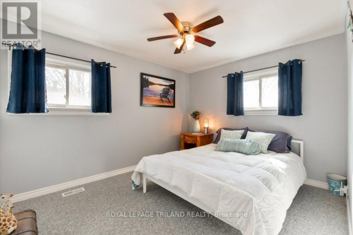 Photo 14 at 102 Steele Street, St. Thomas