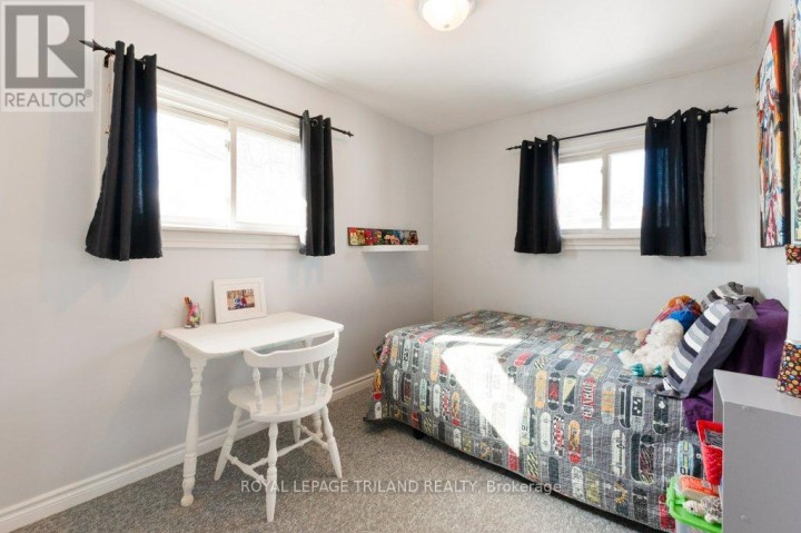 Photo 18 at 102 Steele Street, St. Thomas