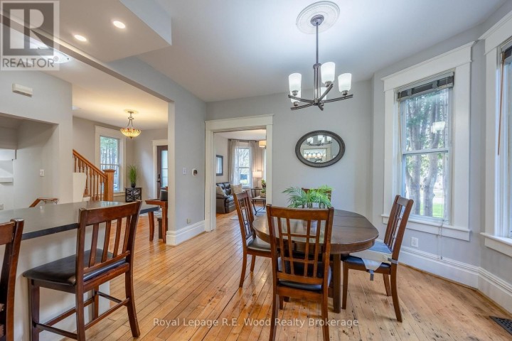 Photo 10 at 10 George Street, Tillsonburg