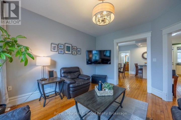 Photo 13 at 10 George Street, Tillsonburg