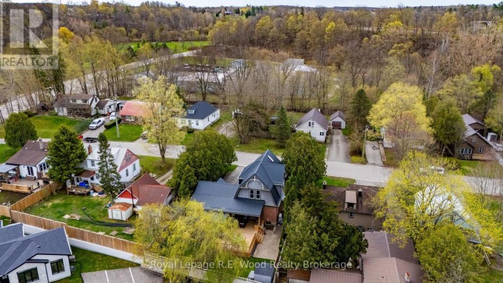 Photo 42 at 10 George Street, Tillsonburg