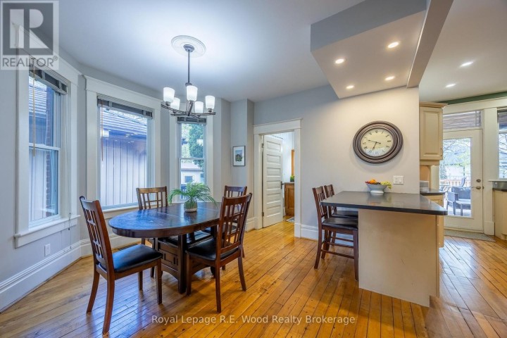 Photo 9 at 10 George Street, Tillsonburg