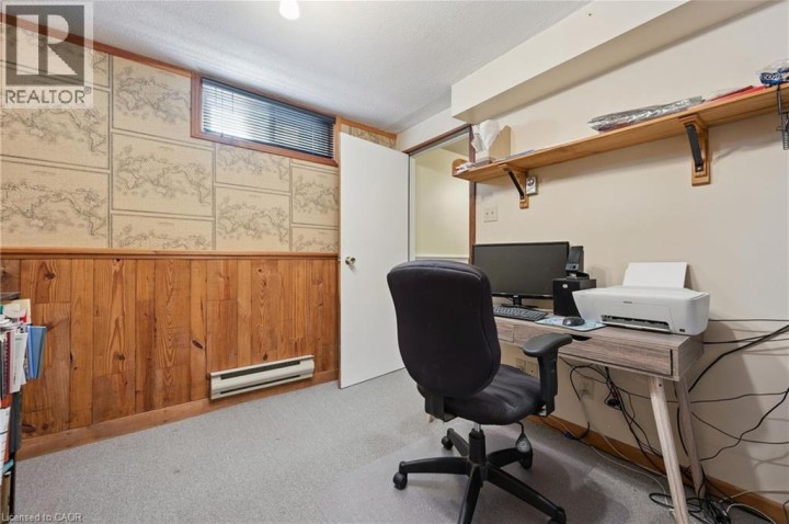 Photo 35 at 52 Tuerr Drive, Laurentian Hills / Country Hills W, Kitchener
