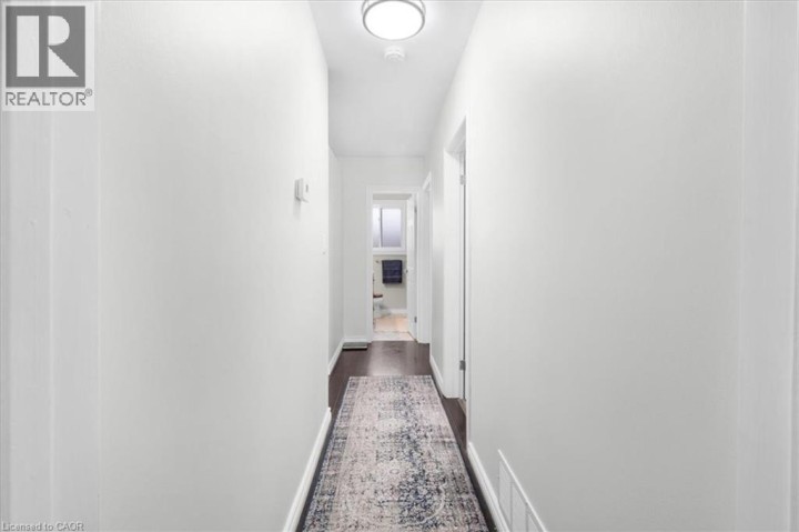 Photo 17 at 26 Wiltshire Drive, Mayfair, Brantford