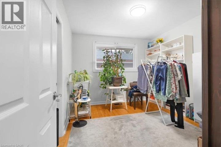 Photo 18 at 26 Wiltshire Drive, Mayfair, Brantford