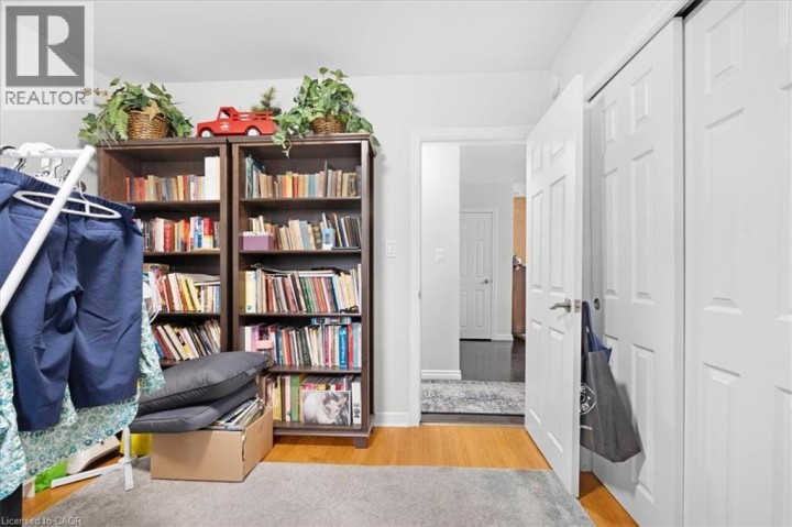 Photo 19 at 26 Wiltshire Drive, Mayfair, Brantford