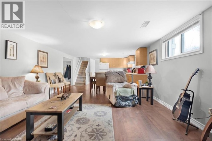 Photo 25 at 26 Wiltshire Drive, Mayfair, Brantford