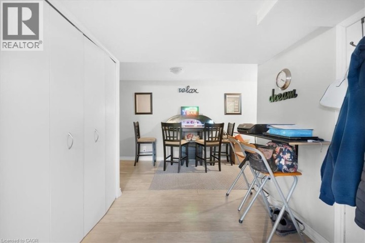 Photo 30 at 26 Wiltshire Drive, Mayfair, Brantford