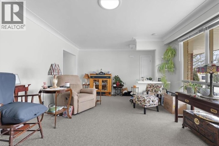 Photo 6 at 26 Wiltshire Drive, Mayfair, Brantford