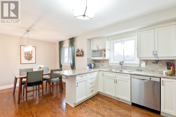 Photo 12 at 41 Dunwich Drive, St. Thomas