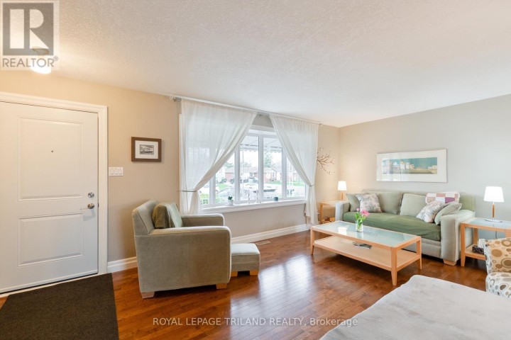 Photo 5 at 41 Dunwich Drive, St. Thomas