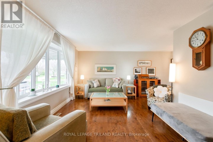Photo 6 at 41 Dunwich Drive, St. Thomas