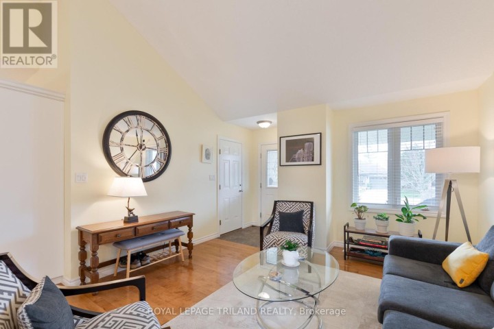 Photo 10 at 87 Pine Valley Drive, St. Thomas