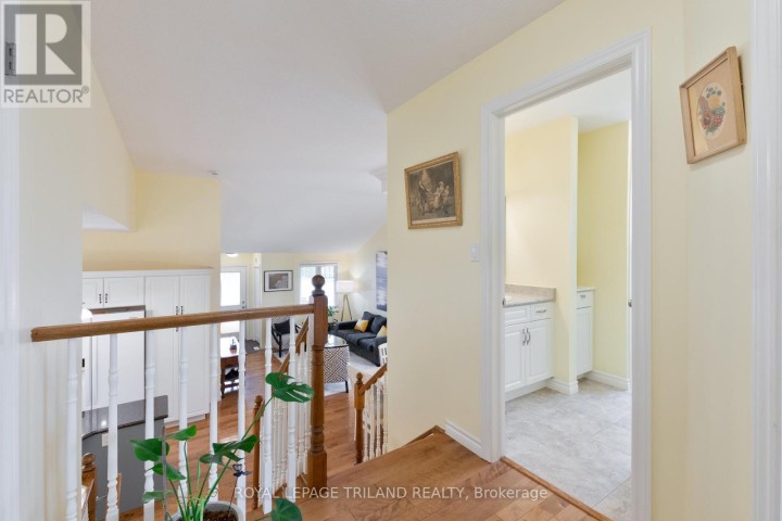 Photo 17 at 87 Pine Valley Drive, St. Thomas