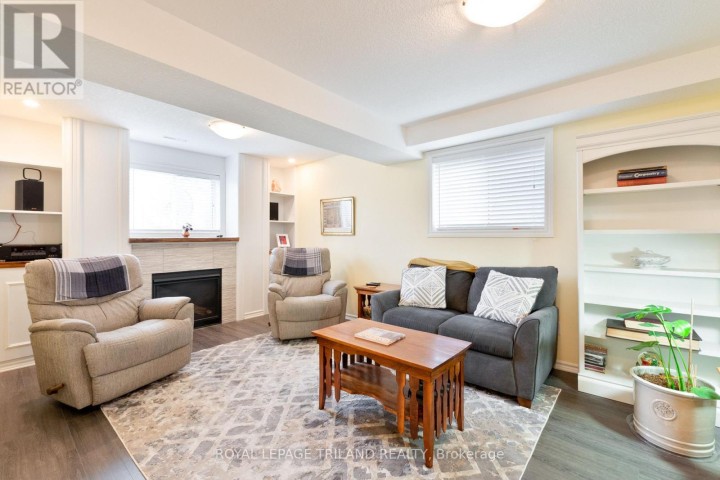 Photo 5 at 87 Pine Valley Drive, St. Thomas