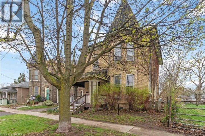 Photo 3 at 74 Pearl Street, North Ward, Brantford