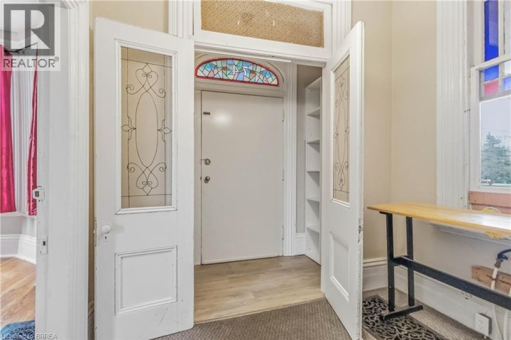 Photo 5 at 74 Pearl Street, North Ward, Brantford