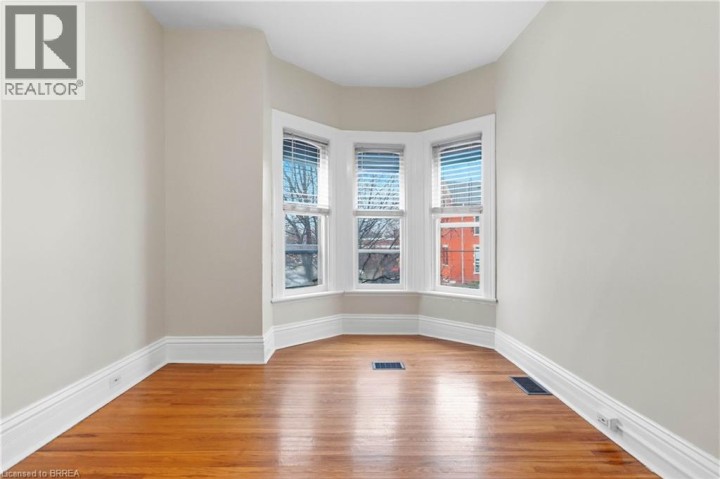 Photo 28 at 74 Pearl Street, North Ward, Brantford