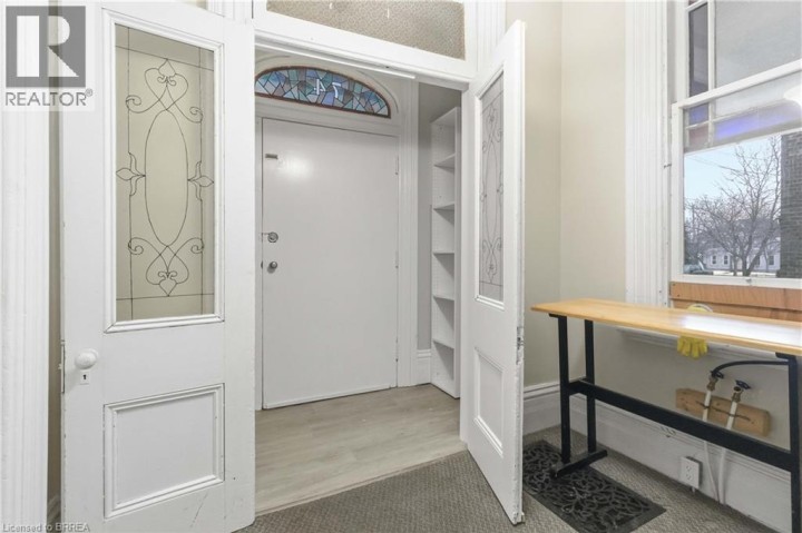 Photo 24 at 74 Pearl Street, North Ward, Brantford