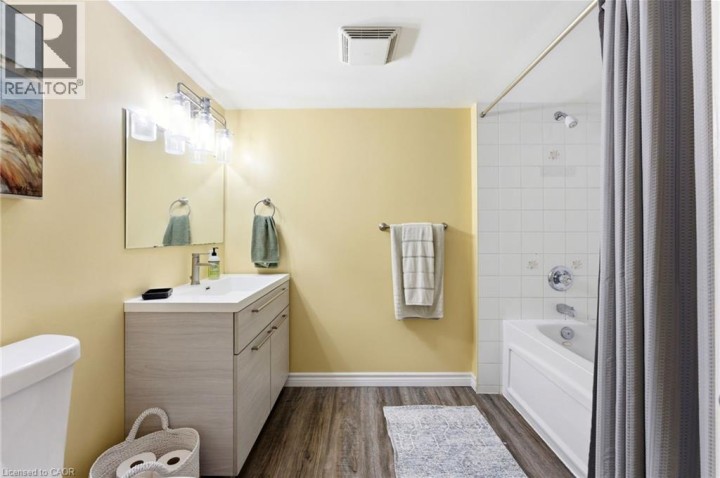 Photo 14 at 55 Anastasia Crescent, Brantwood Park, Brantford