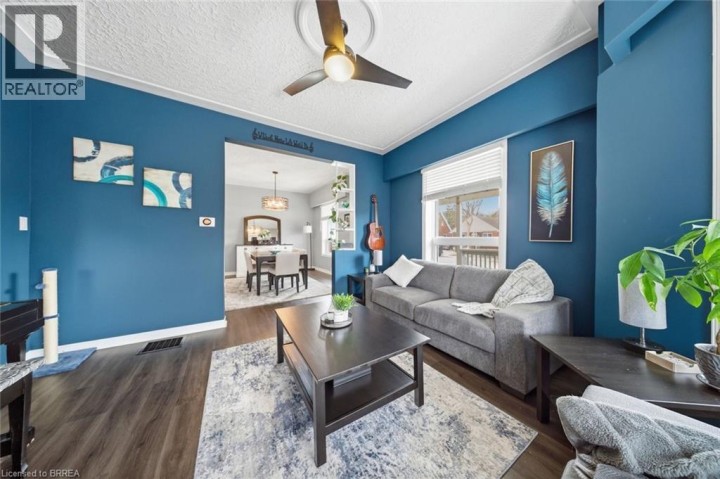 Photo 7 at 8 Carlyle Street, Old West Brant, Brantford