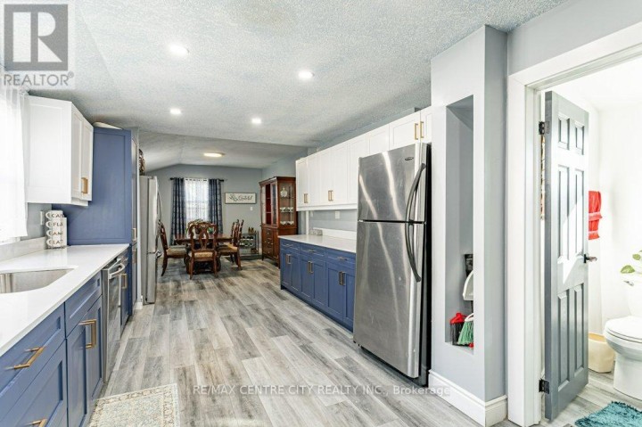 Photo 14 at 52 Princess Avenue, St. Thomas